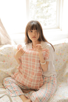 少妇喂奶